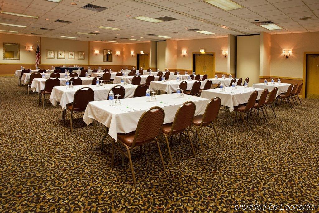 Ramada By Wyndham Clarion Hotel Exterior photo